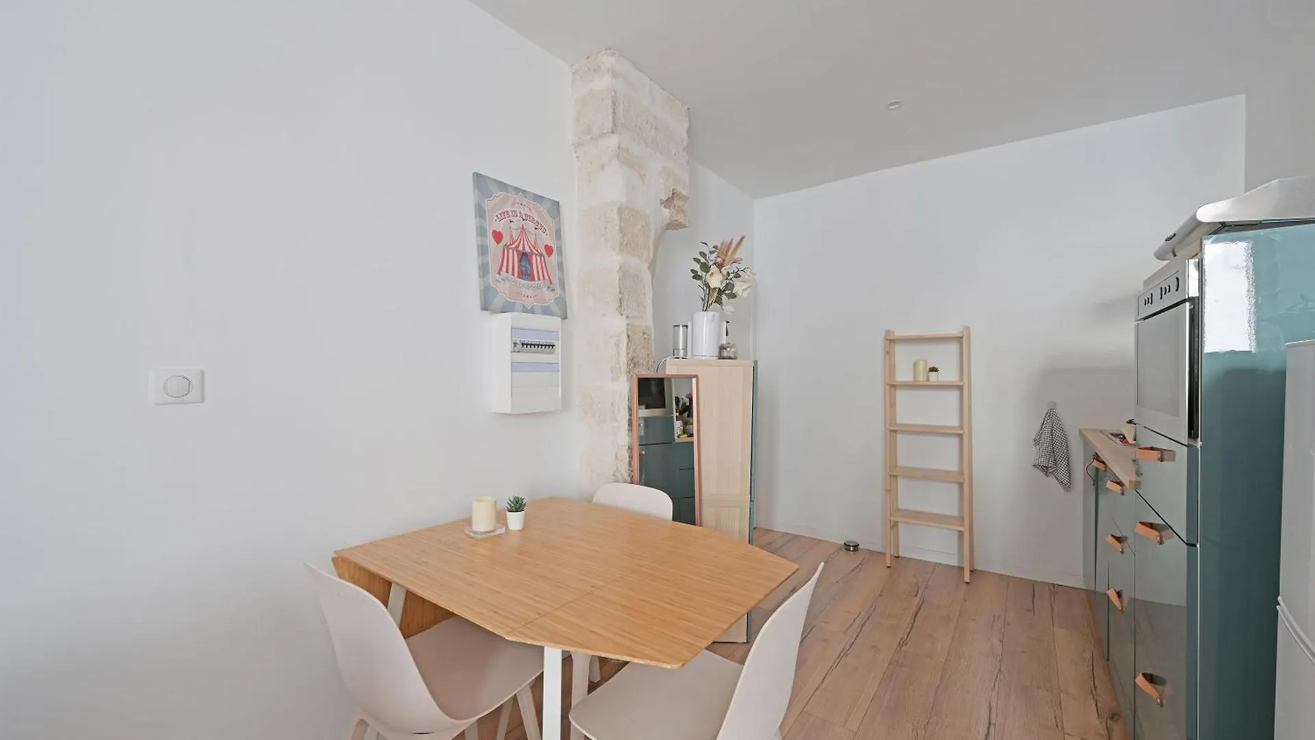 Studio Arthur - Proche Theatres Et Place Des Corps Saints - Wifi Avignon Apartment